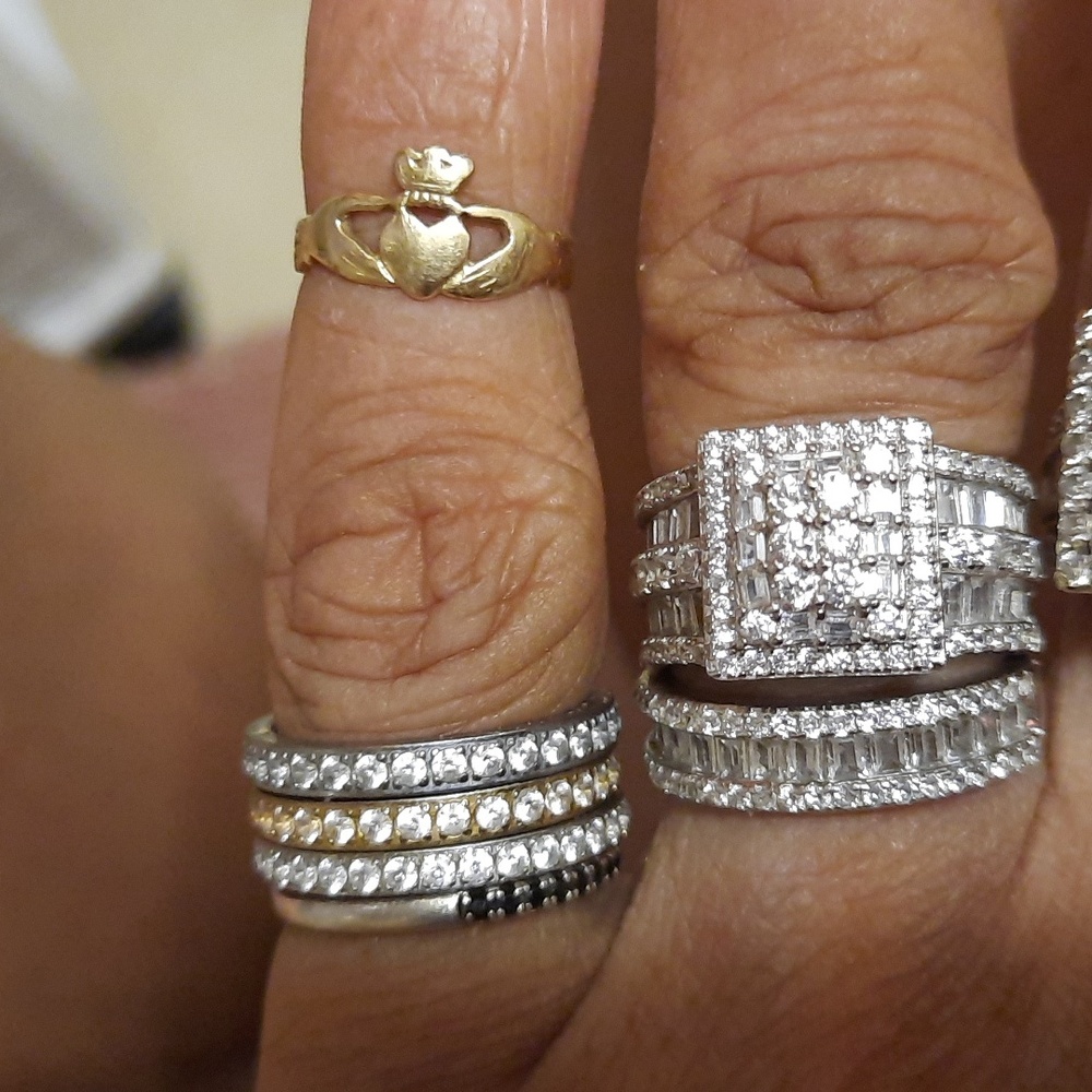 GENUINE SOLID 10K YELLOW GOLD CELTIC CLADDAGH 👶 BABY or Finger Joint RING 1/2